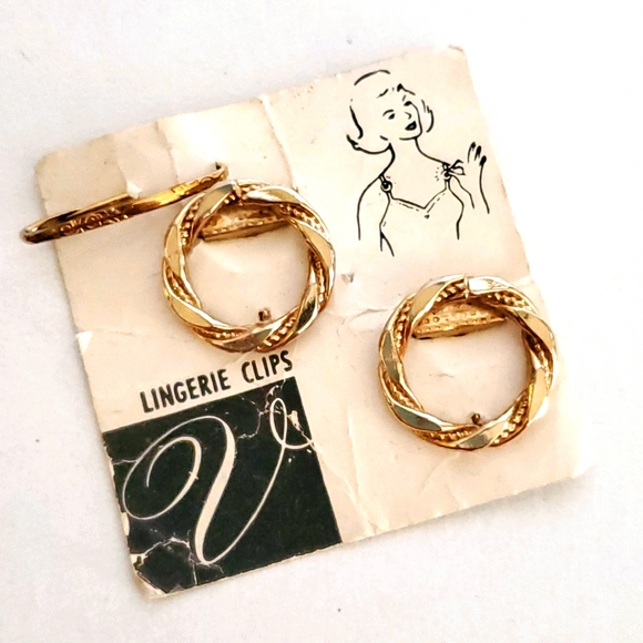Vintage Gold Tone Lingerie Clips - Picture 1 of 7
